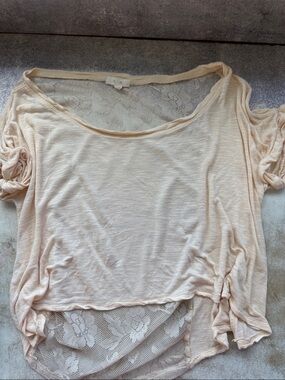 Light Cream Lace-Back Short Sleeve Women's Top